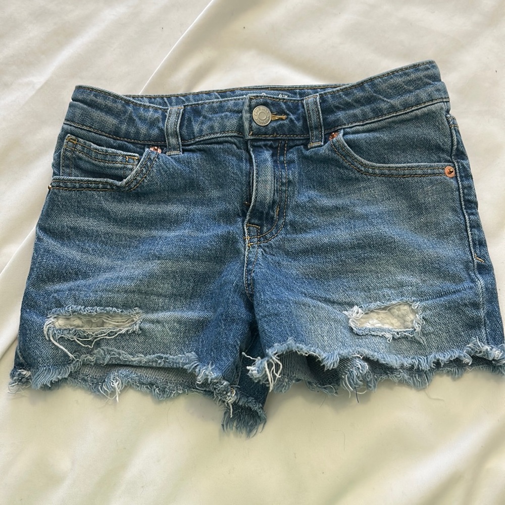 Girls size 7/8 Cat & Jack jean shorts